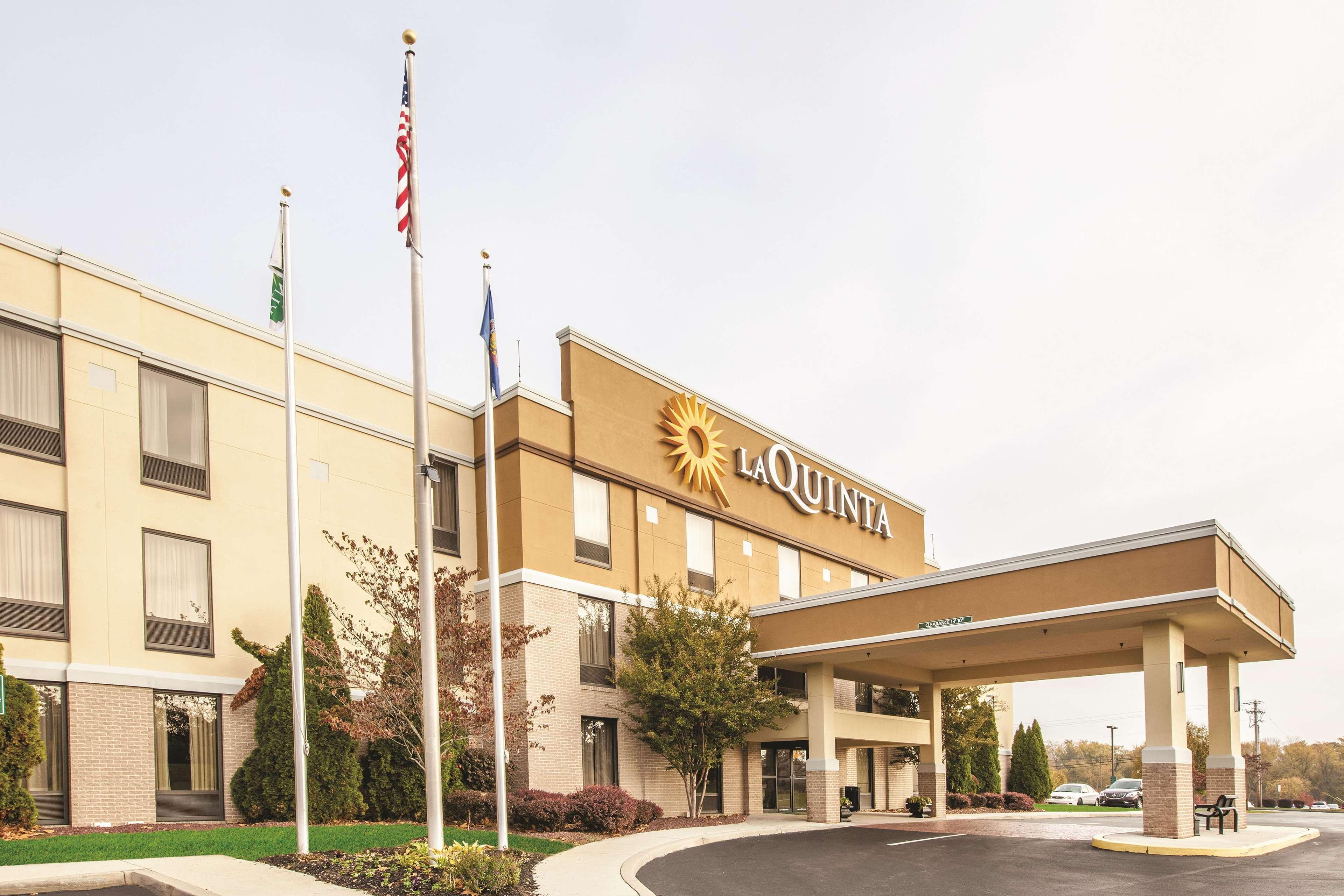 La Quinta By Wyndham Mechanicsburg - Harrisburg Hotel Exterior photo